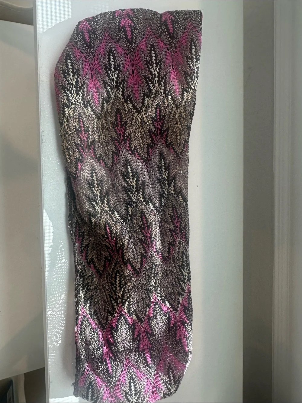 Nordstrom Black, White & Pink Handwoven Throw Set